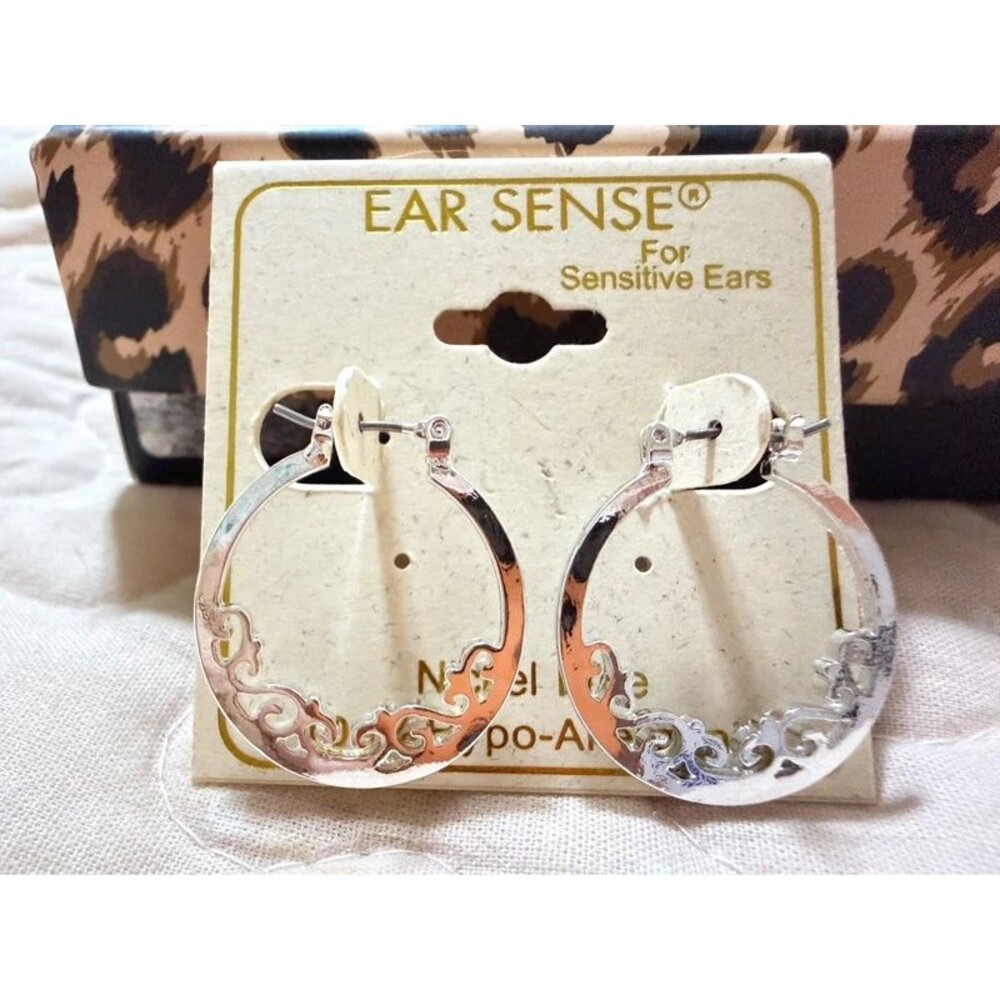“Ear Sense” Silver tone Earrings for Sensitive Ears